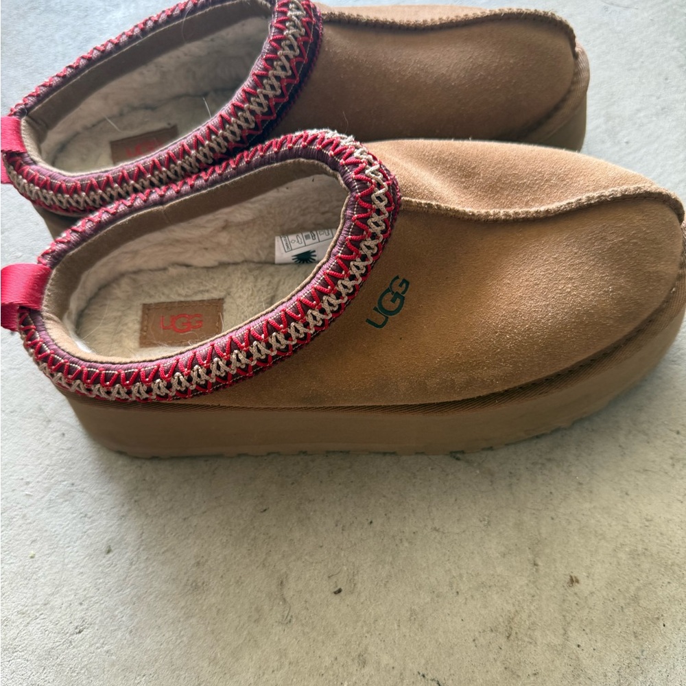 UGG Brown and Red Cozy Slippers with Suede Finish